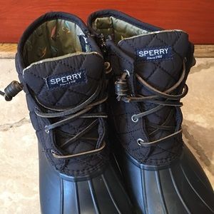SPERRY Quilted Duck Boots 7 1/2